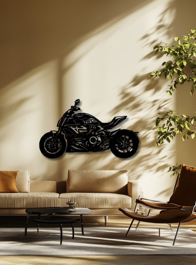 Ducati Diavel – Bestia na Drodze
